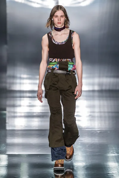Look 21